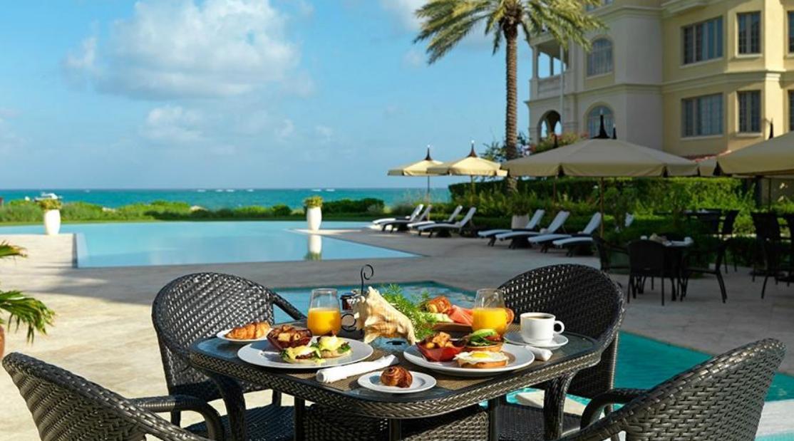 The Somerset On Grace Bay Exterior photo